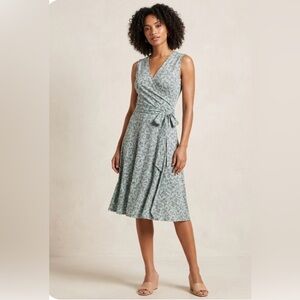 NWT Leota Sage Floral Wrap Midi Dress size s